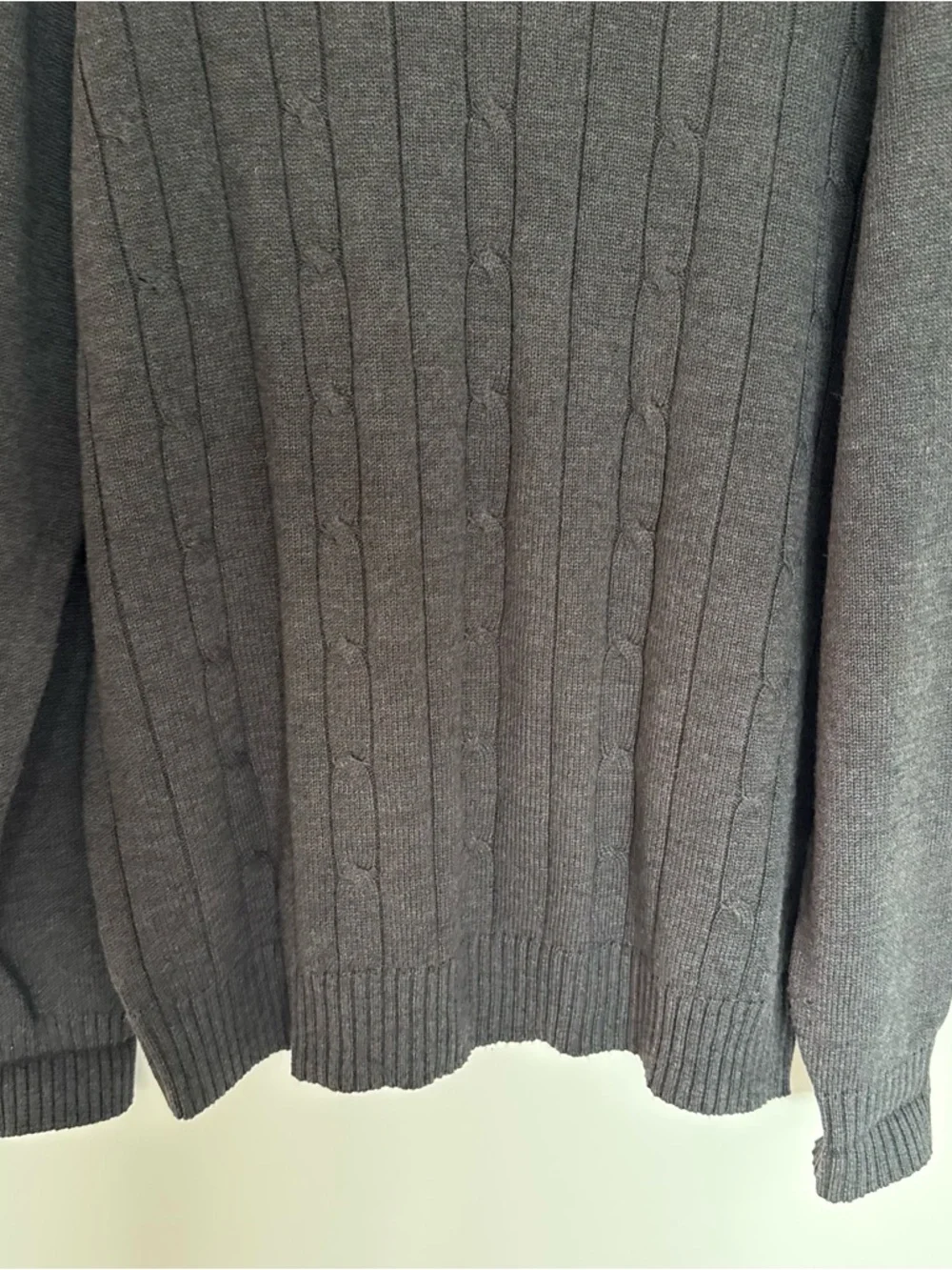 Oscar de la Renta Men's Charcoal Cable-Knit Crewneck Sweater